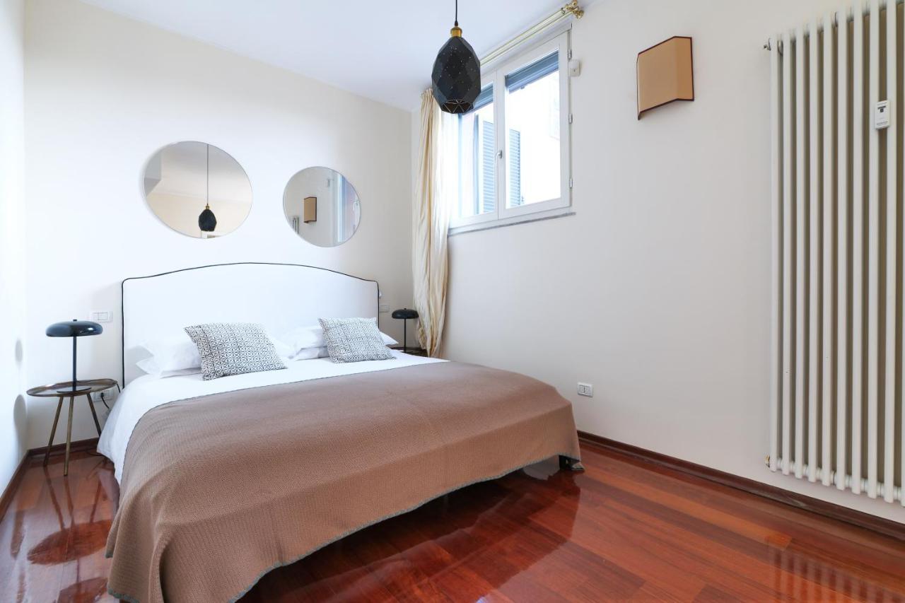 Apartamento Lux Penthouse Palestro Milán Exterior foto